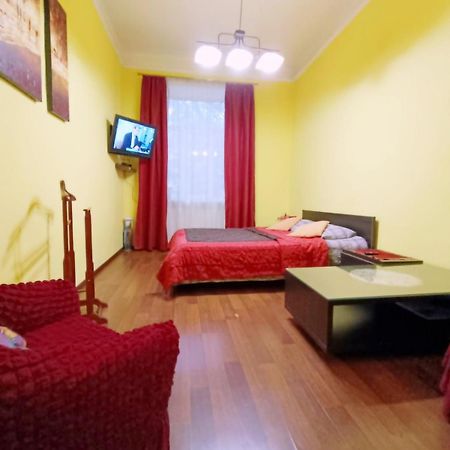 Apartment Anna Lwów Zewnętrze zdjęcie